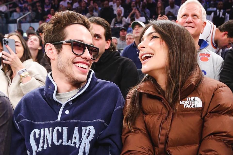 Emily Ratajkowski and Pete Davidson at a New York Knicks game